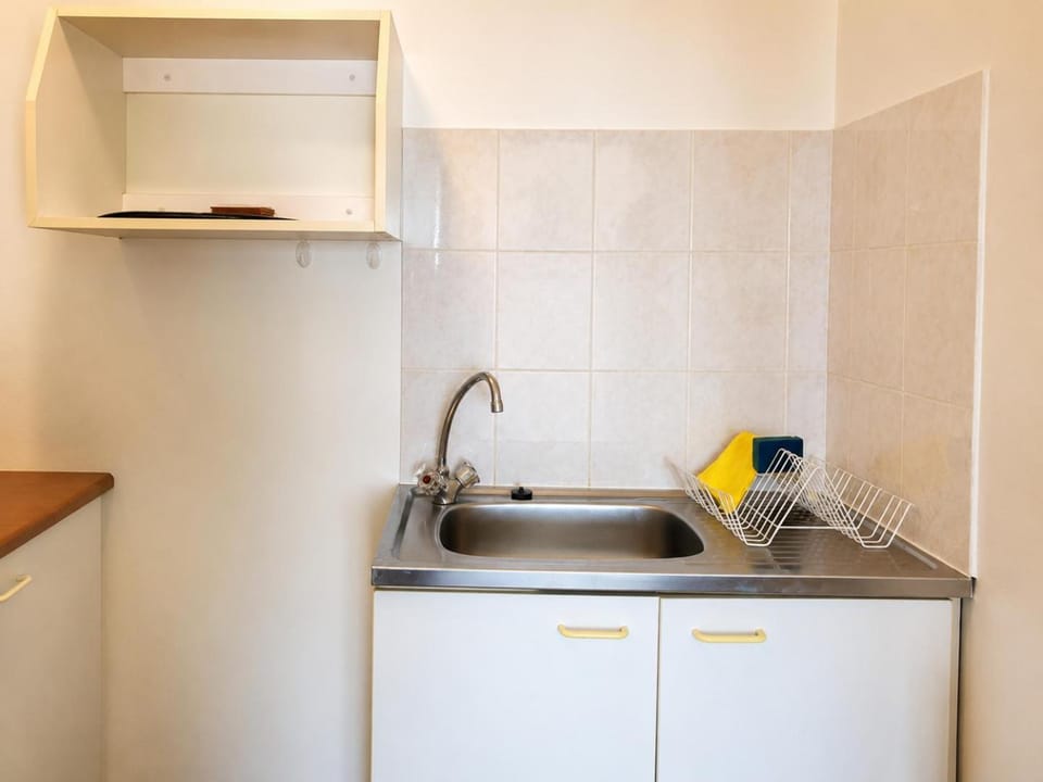 Kitchen or kitchenette, Other