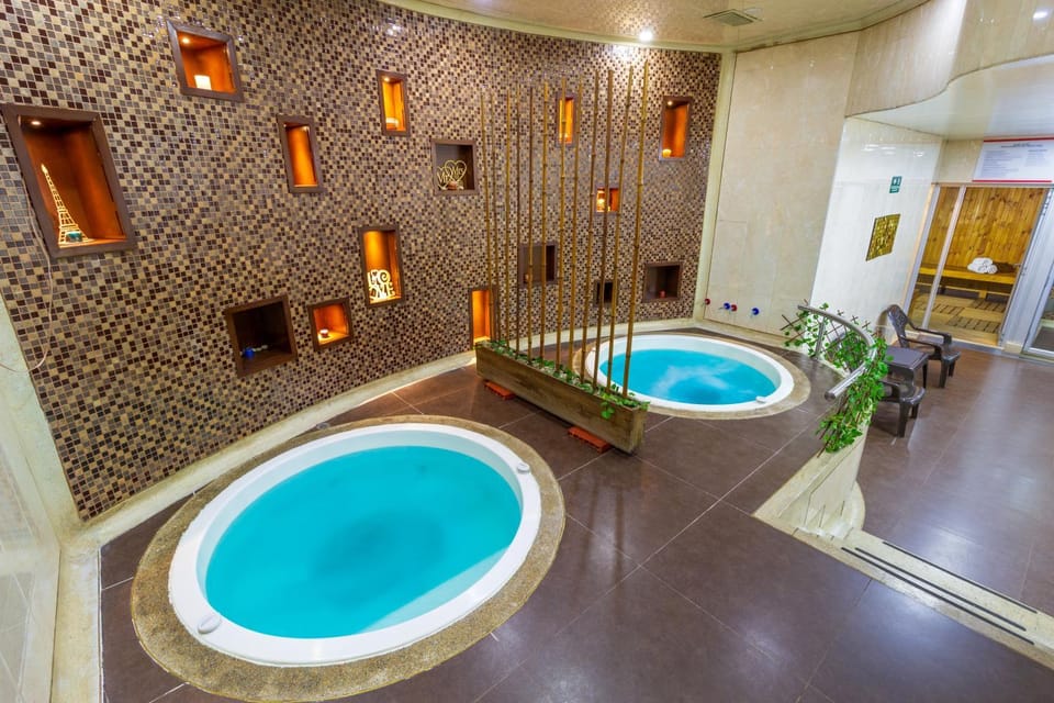 Hot Tub, Spa and wellness centre/facilities