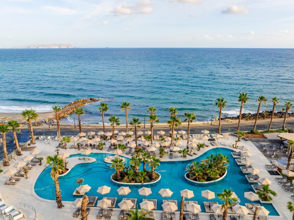 Sea view, Swimming pool