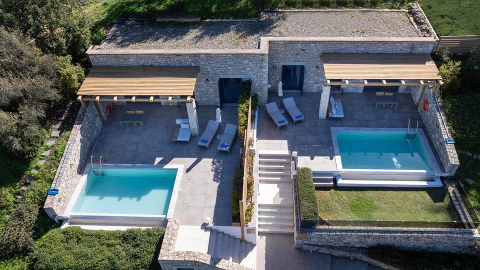 Day, Bird's eye view, Swimming pool, sunbed