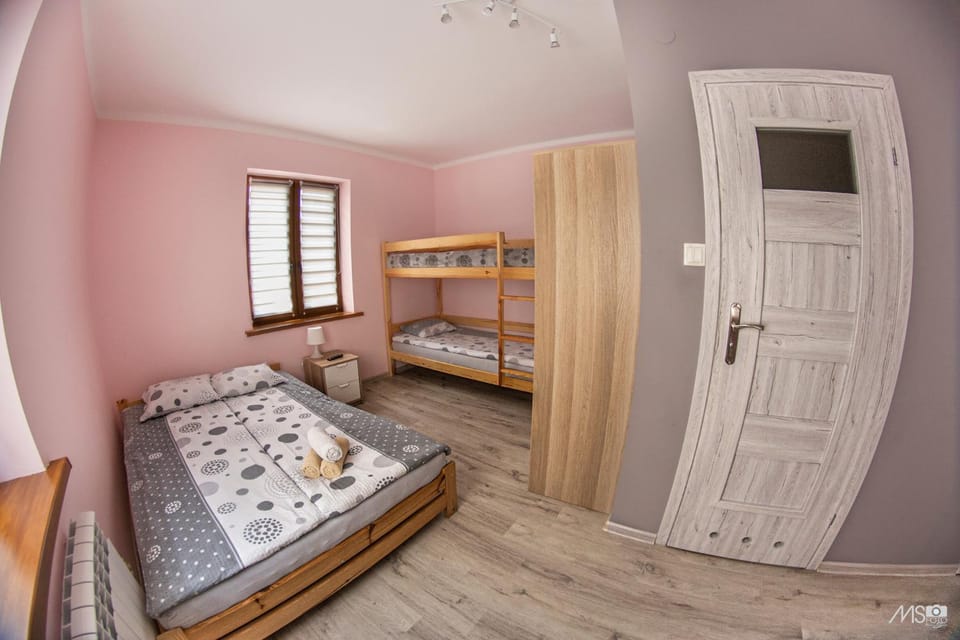 Photo of the whole room, Bedroom, bunk bed