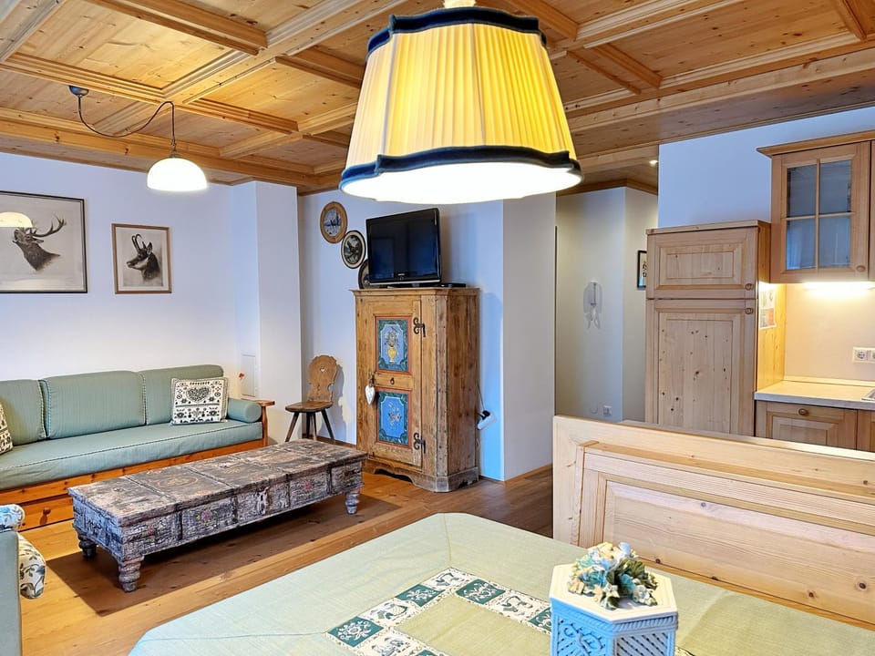 CLARA Garden Apartment with Mountain View Apartment in Carinthia, Austria