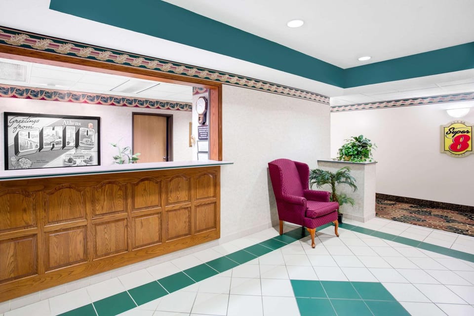 Lobby or reception, On site