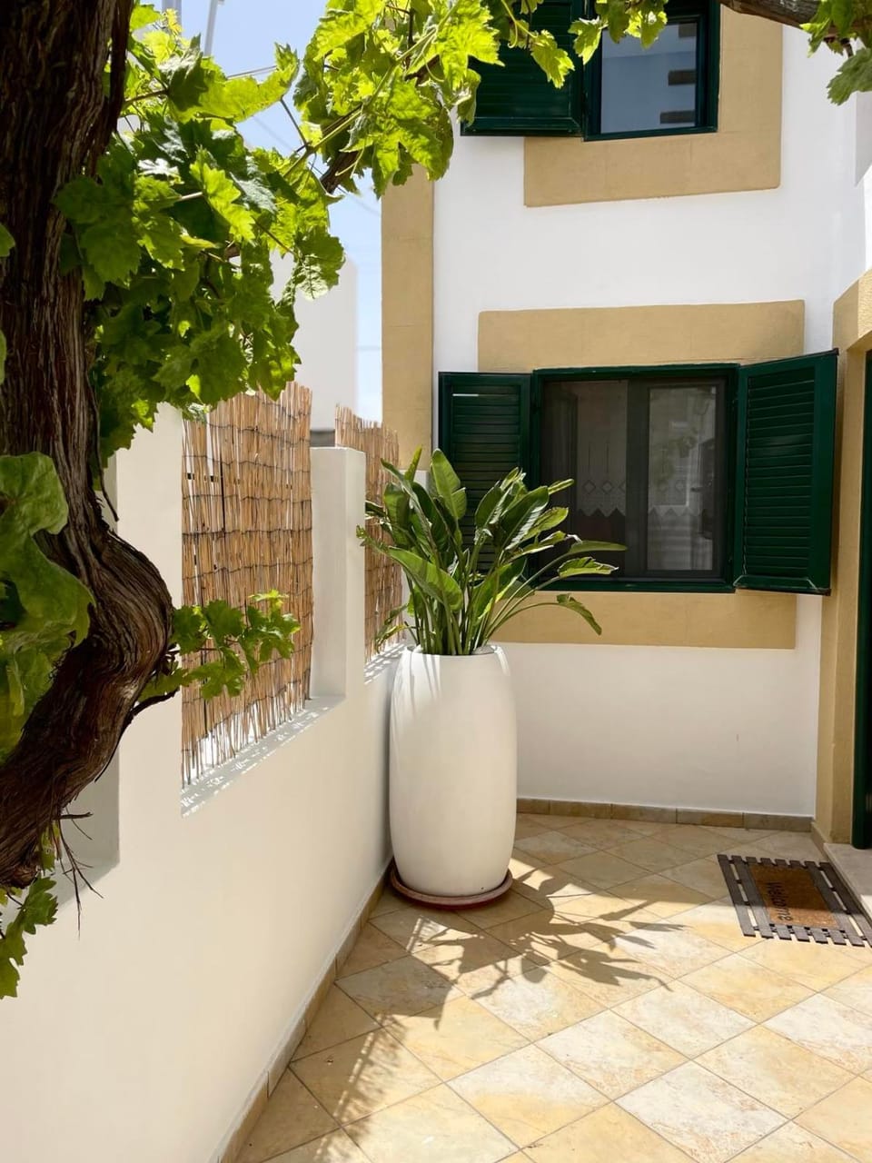 Villa Smaragdi-Despoina Villa in Rhodes, Greece
