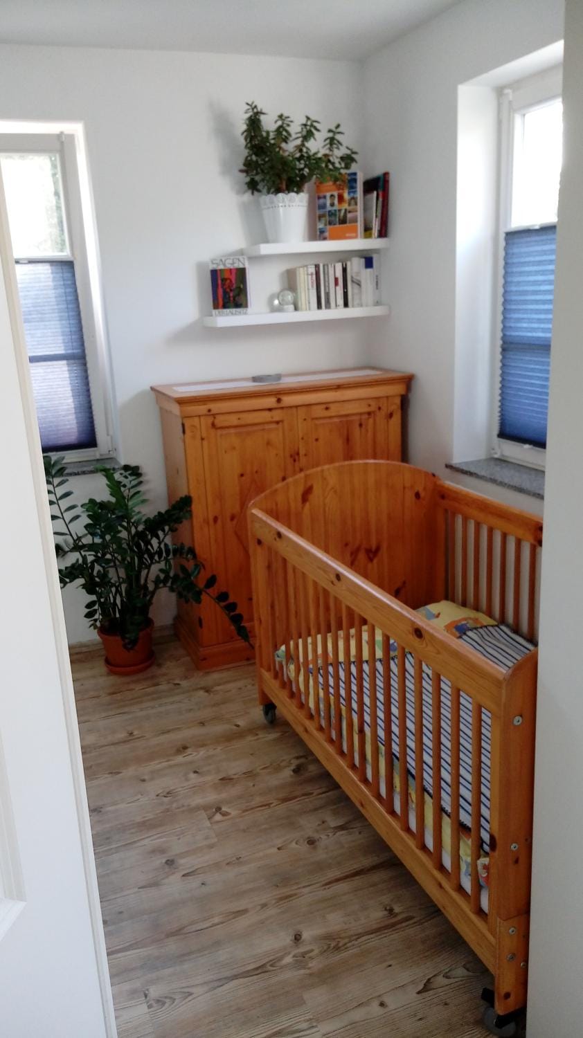 children, cot