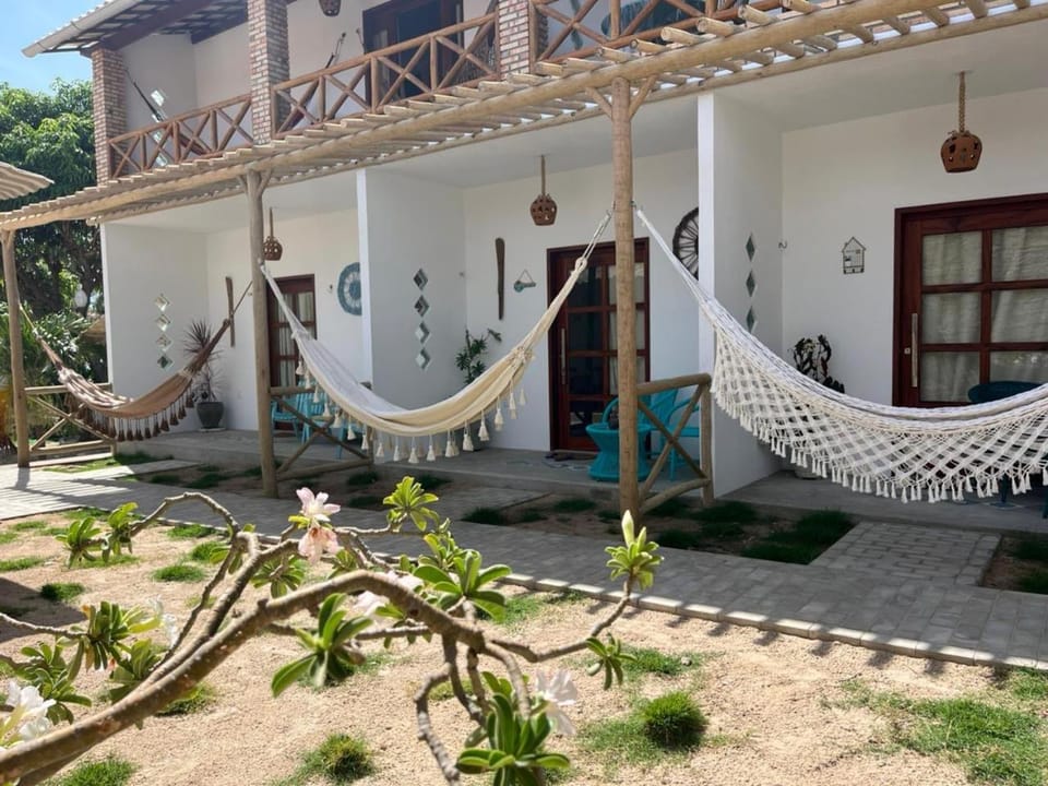 Pousada Paracuru Surf Bed and Breakfast in State of Ceará