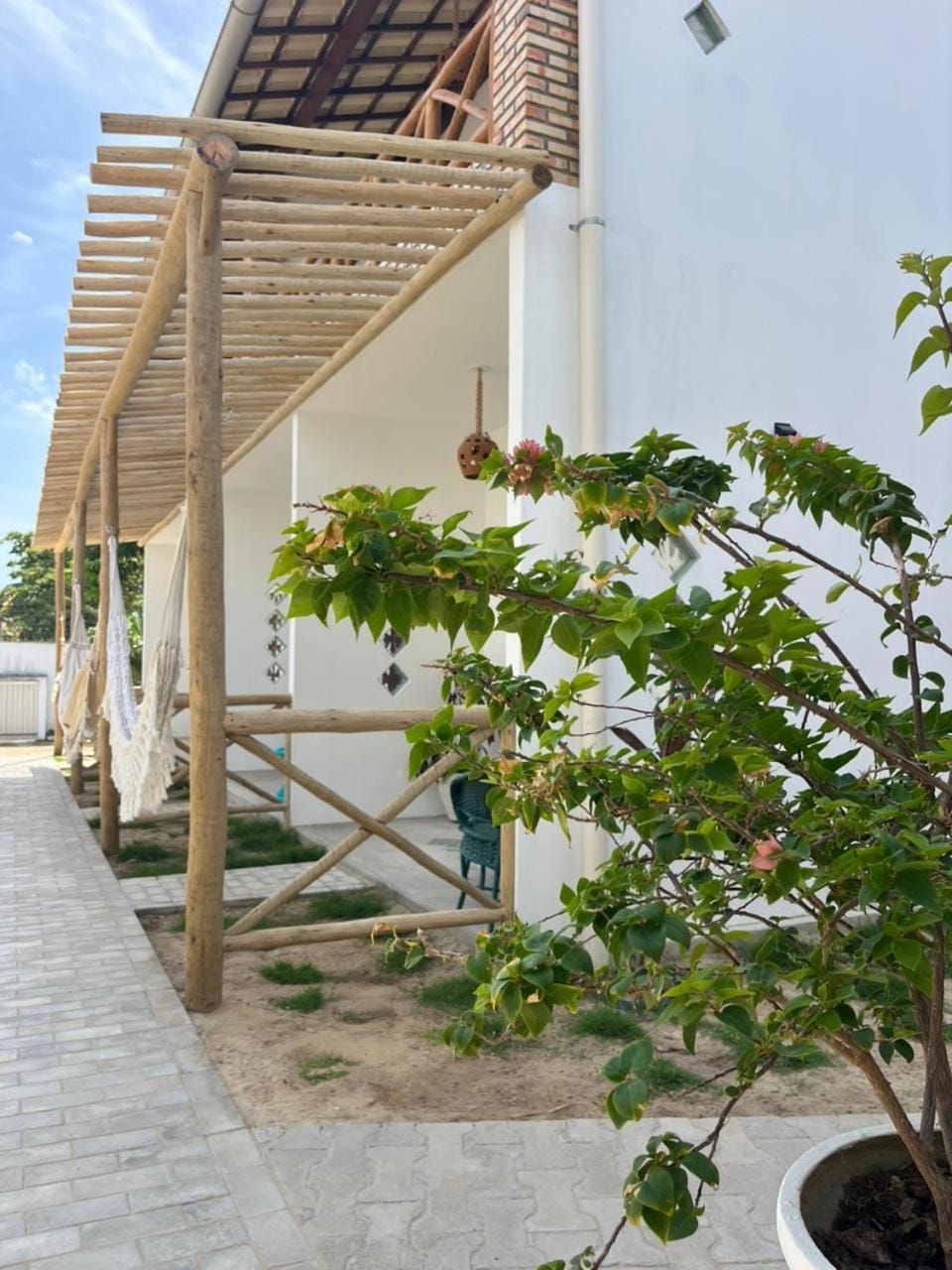 Pousada Paracuru Surf Bed and Breakfast in State of Ceará