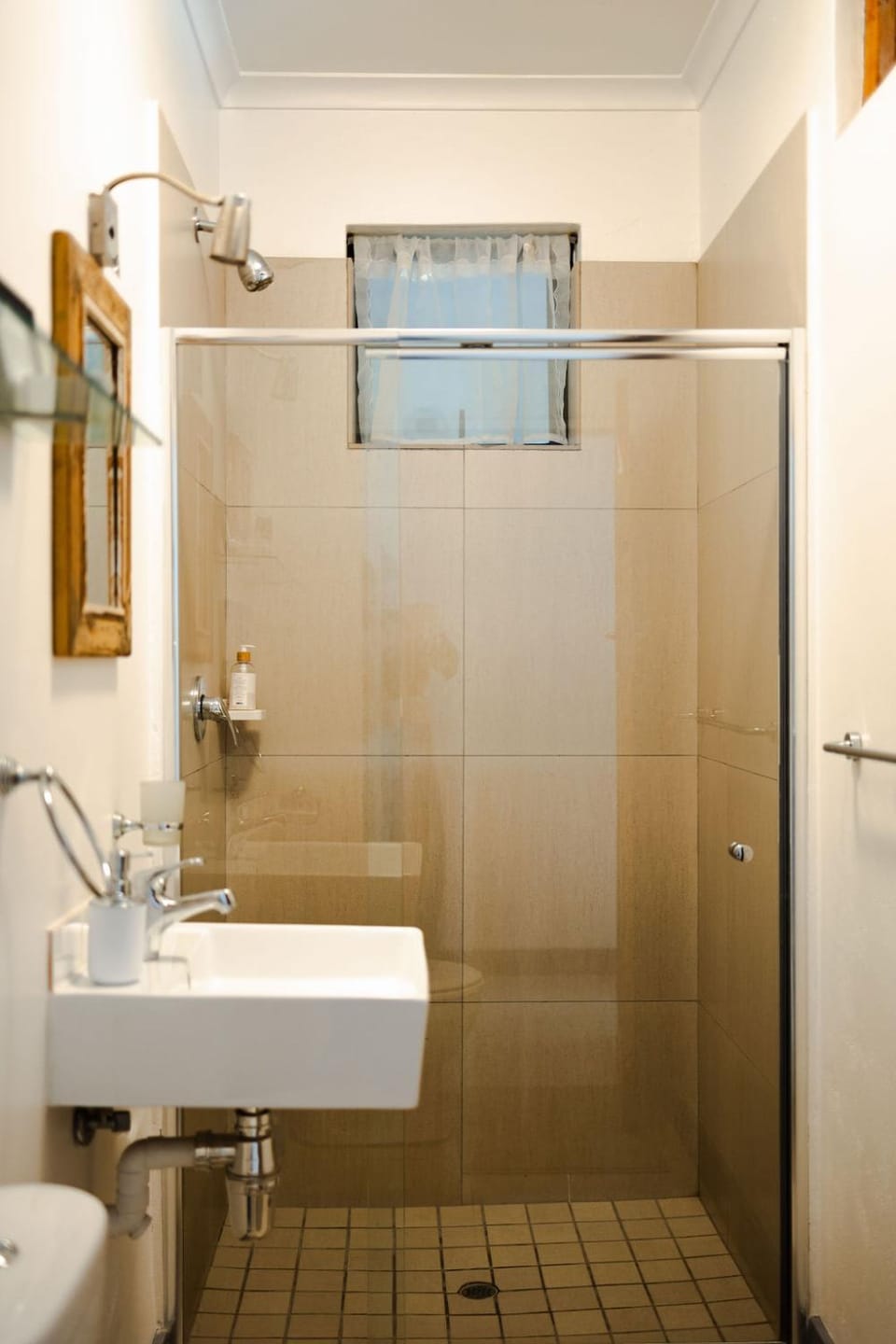 Radium Hall Guest House Bed and Breakfast in Cape Town
