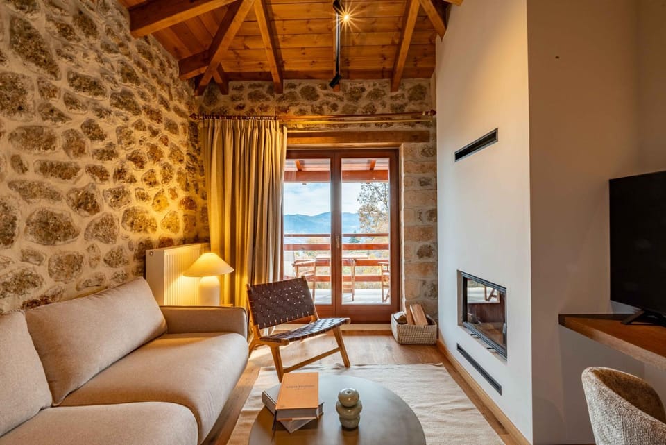 Levanta Guesthouse Bed and Breakfast in Peloponnese Region
