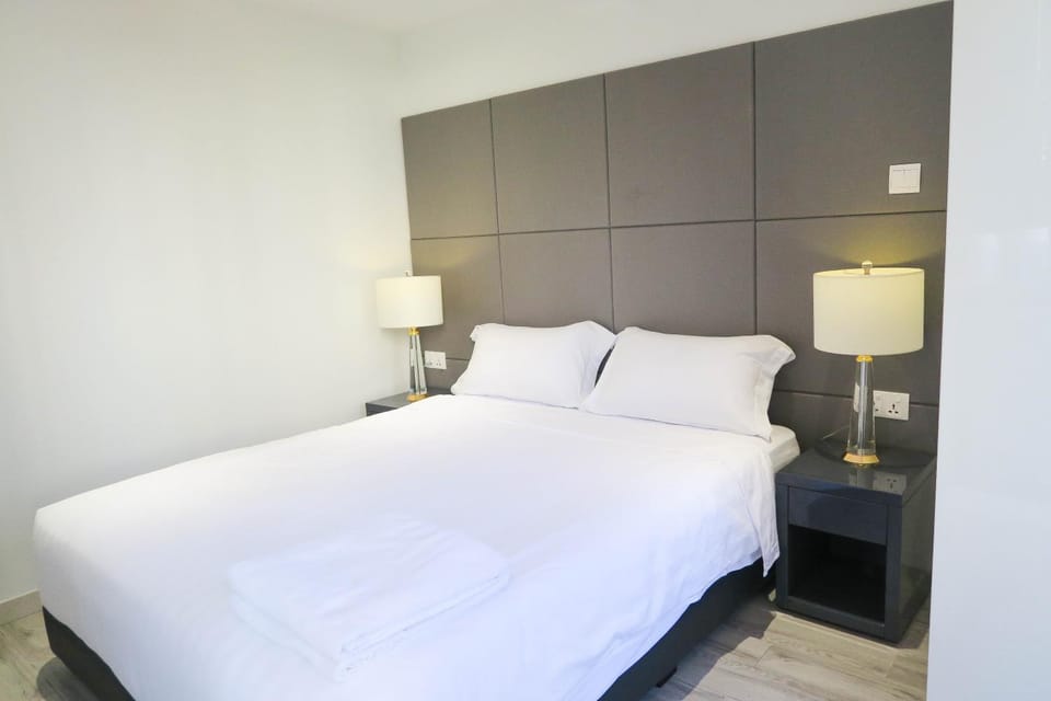 Comfy Studio 4 by Ong Realty Apartment in Singapore