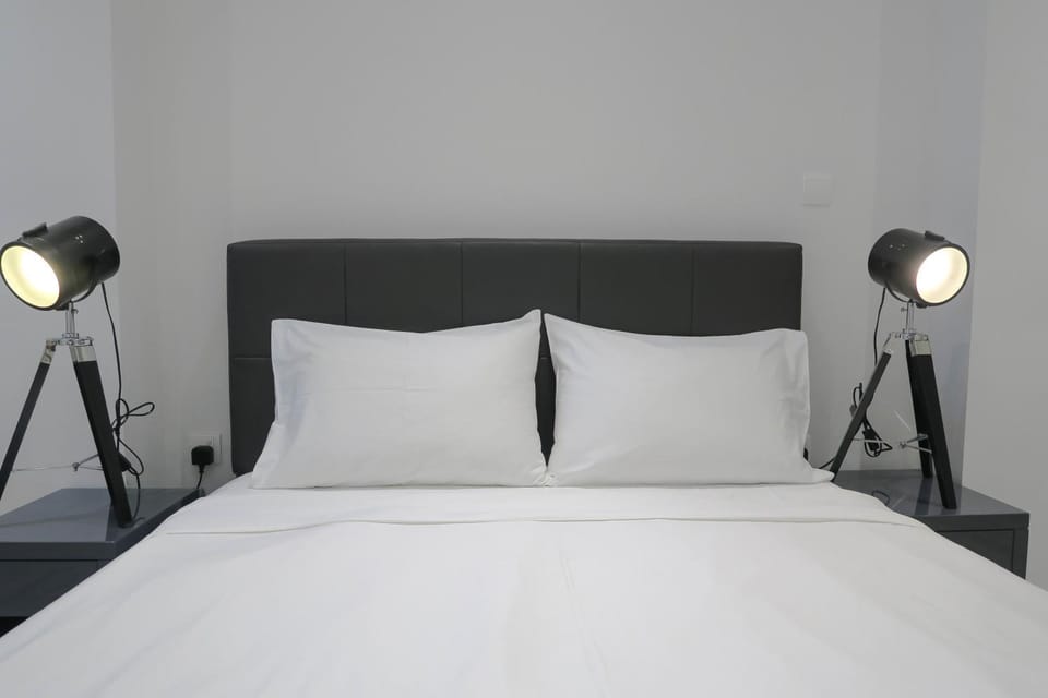 Comfy Studio 5 by Ong Realty Apartment in Singapore