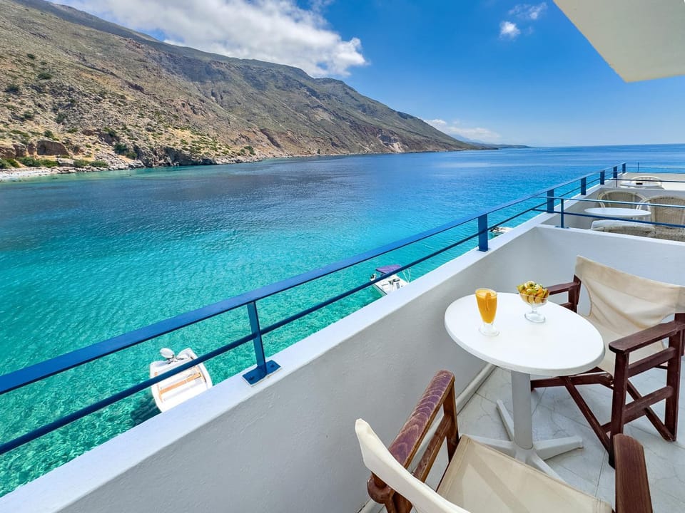 Balcony/Terrace, Mountain view, Sea view