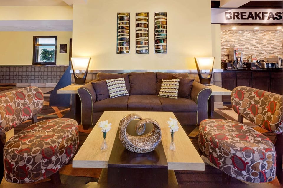 Lobby or reception, On site