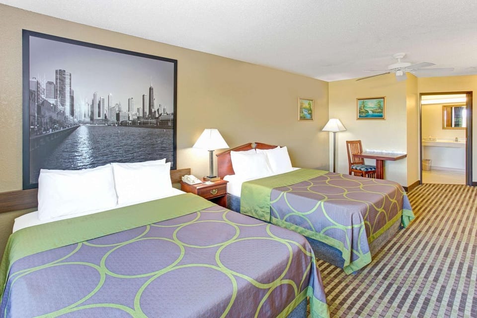 Photo of the whole room, On site