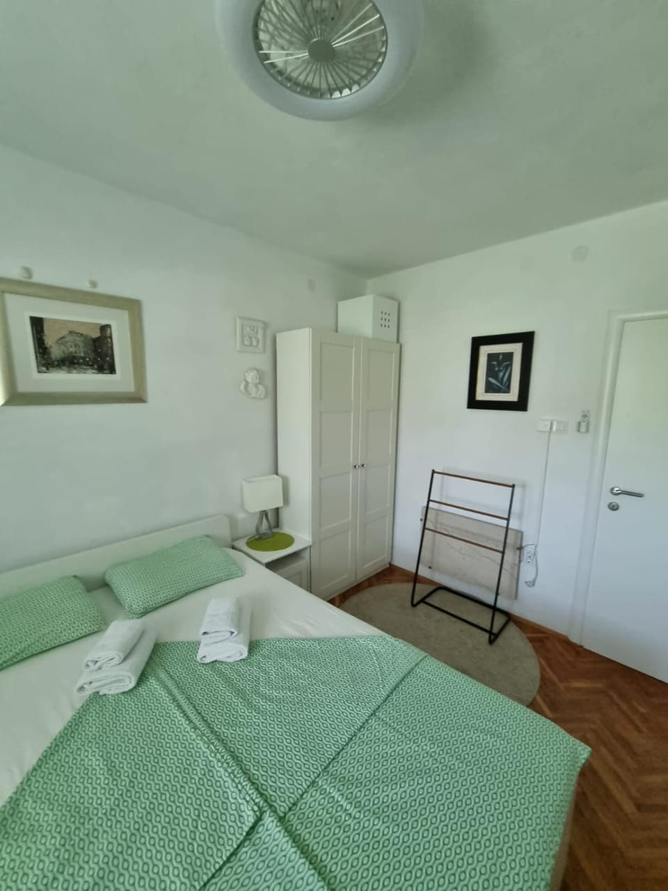 Apartment Mastrinka by the sea -10m Apartment in Šibenik-Knin County, Croatia