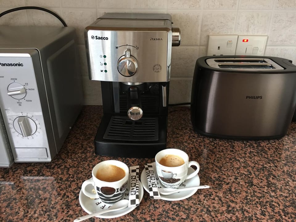 Coffee/tea facilities