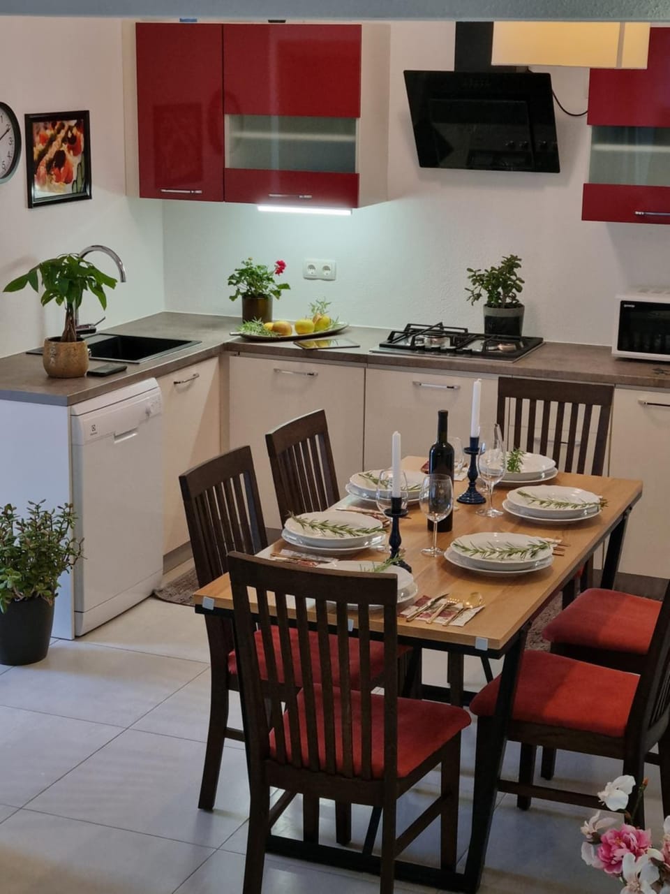 Seating area, Dining area, dishwasher, pet friendly, stove