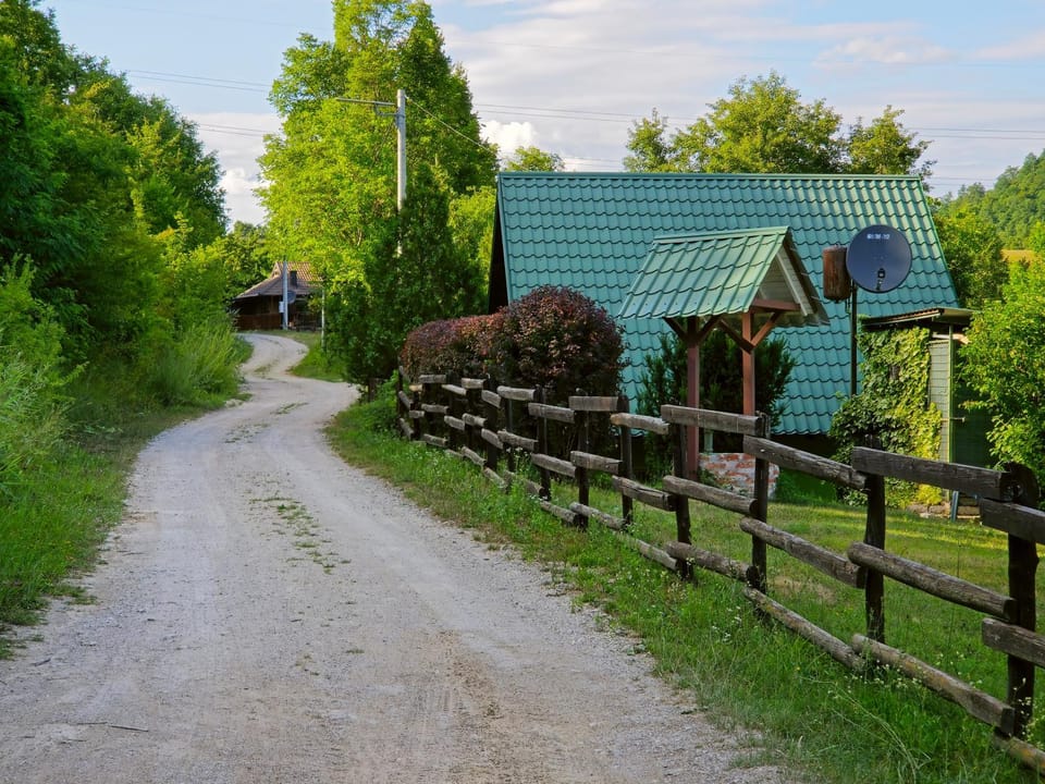 Property building, Day