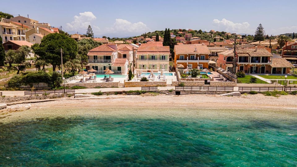 Property building, Natural landscape, Beach, Sea view