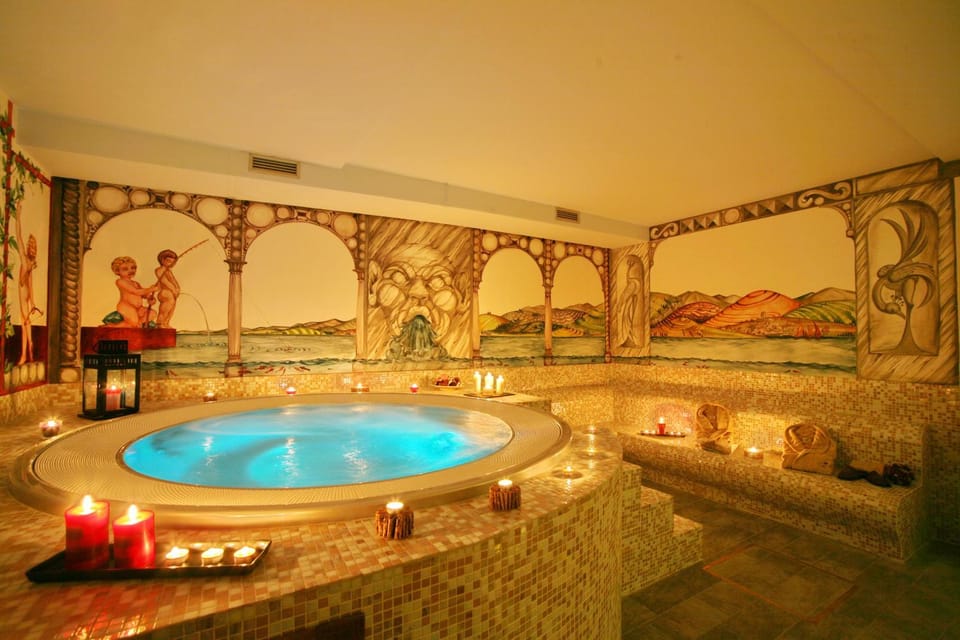 Hot Tub, Spa and wellness centre/facilities