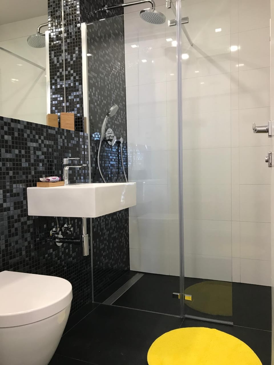 Shower, Toilet, Bathroom