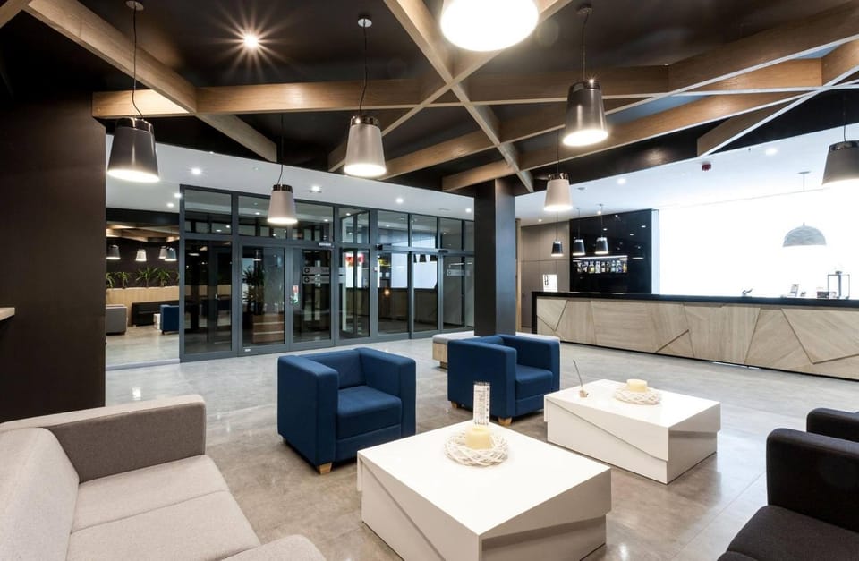 Lobby or reception, Lounge or bar