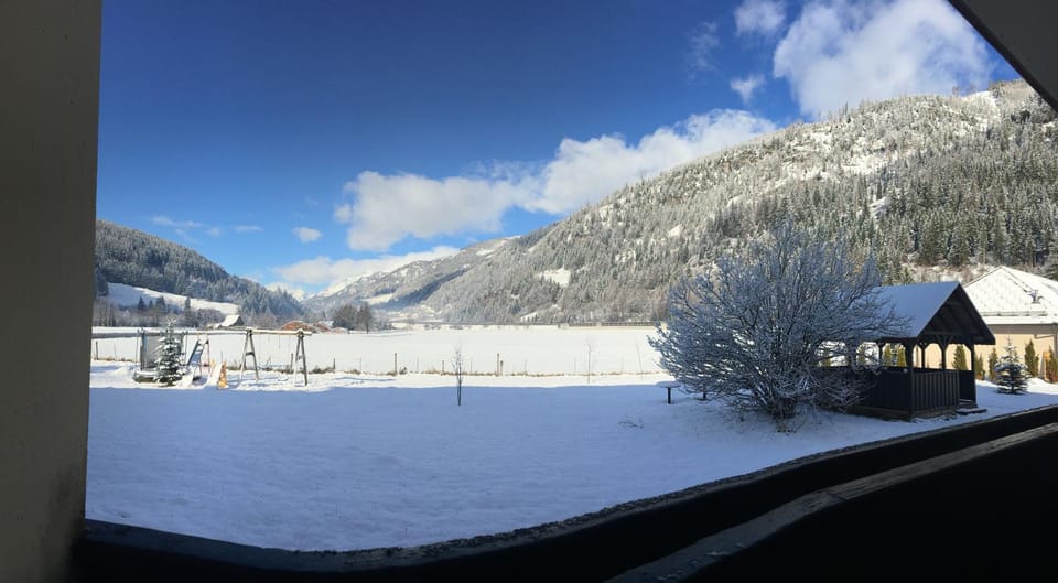 Natural landscape, Balcony/Terrace, Mountain view