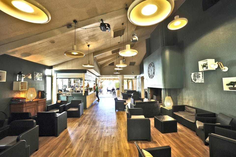 Lounge or bar