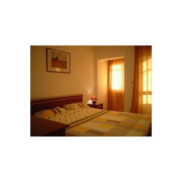 Property building, Photo of the whole room