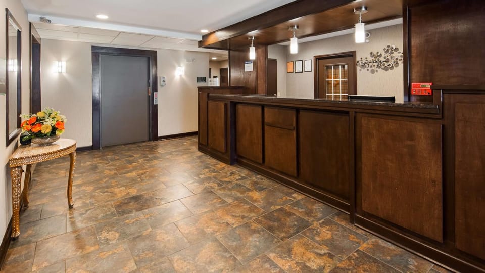 Lobby or reception, On site