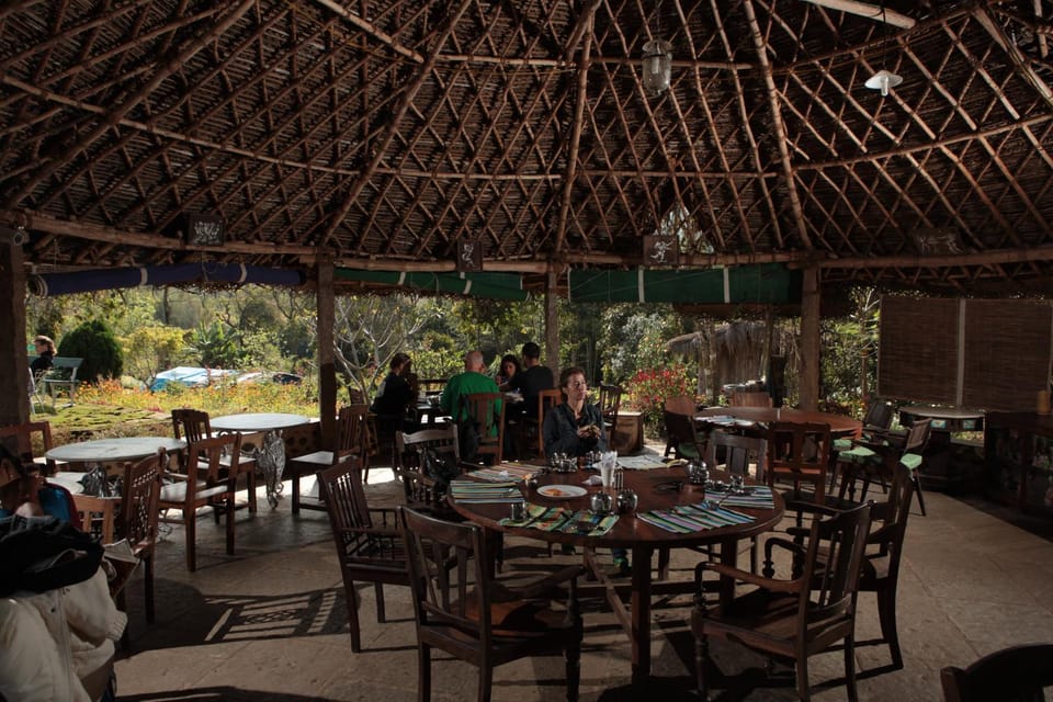 Restaurant/places to eat, Dining area, Breakfast