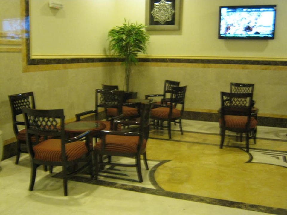 TV and multimedia, Lounge or bar