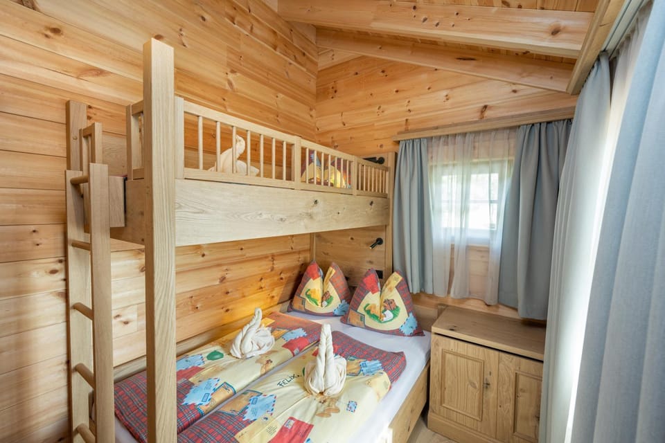 bunk bed