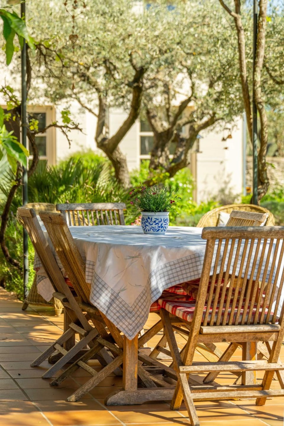 Les Olivettes le mazet Bed and Breakfast in Uzes
