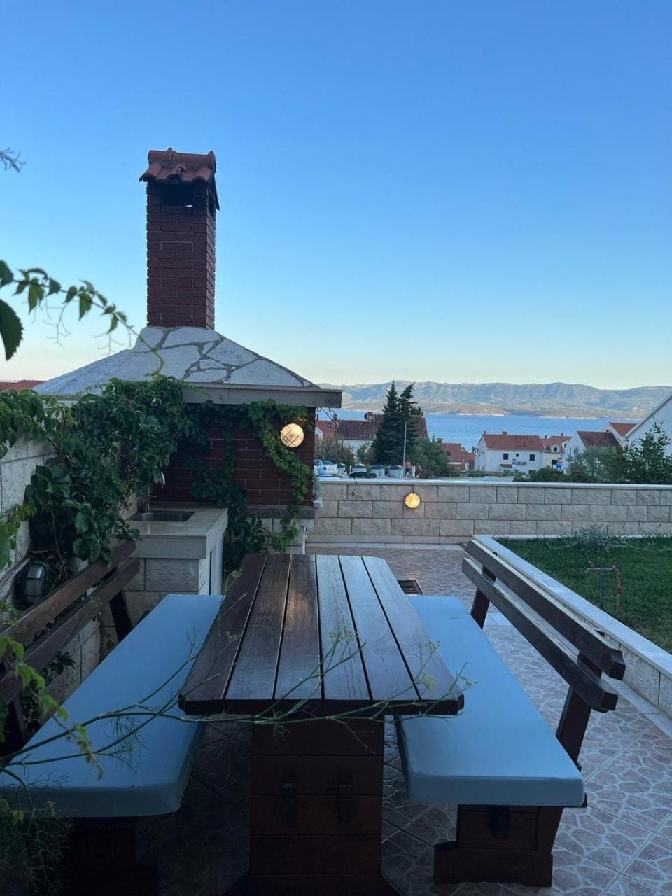 Night, BBQ facilities, Sea view, Quiet street view, Inner courtyard view, flat iron