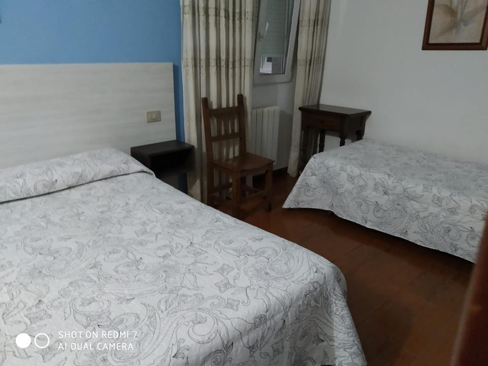 Hostal Fisterra Bed and Breakfast in Lugo