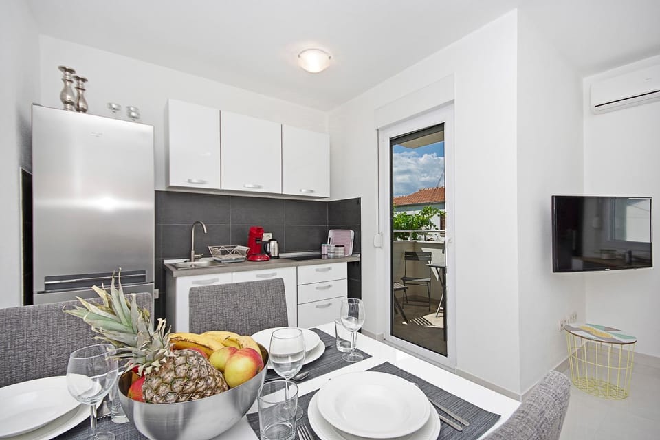 Irma Trogir Apartment in Trogir