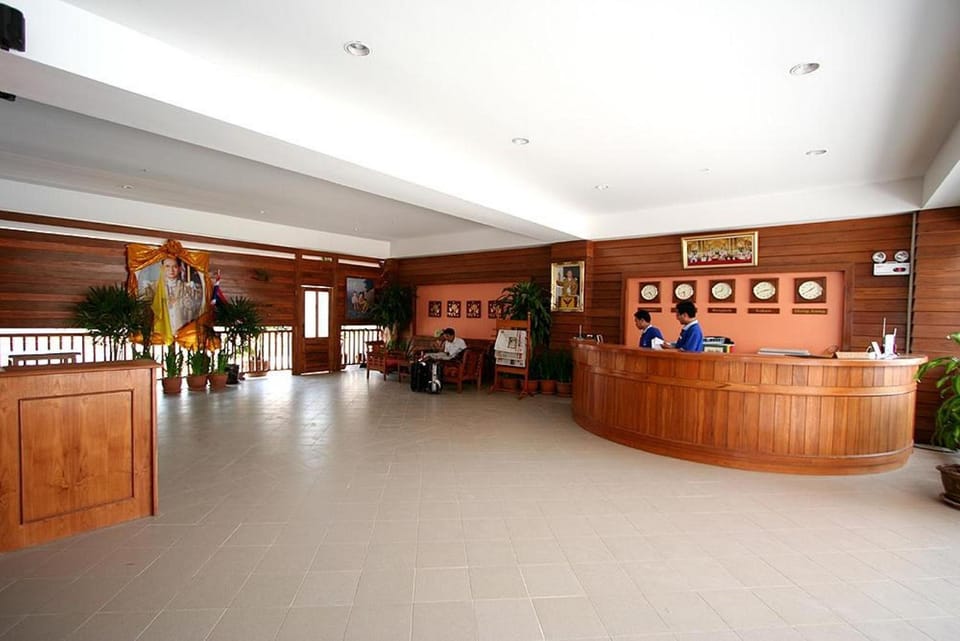 Staff, Lobby or reception