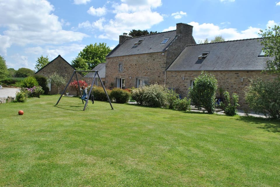 Property building, Garden