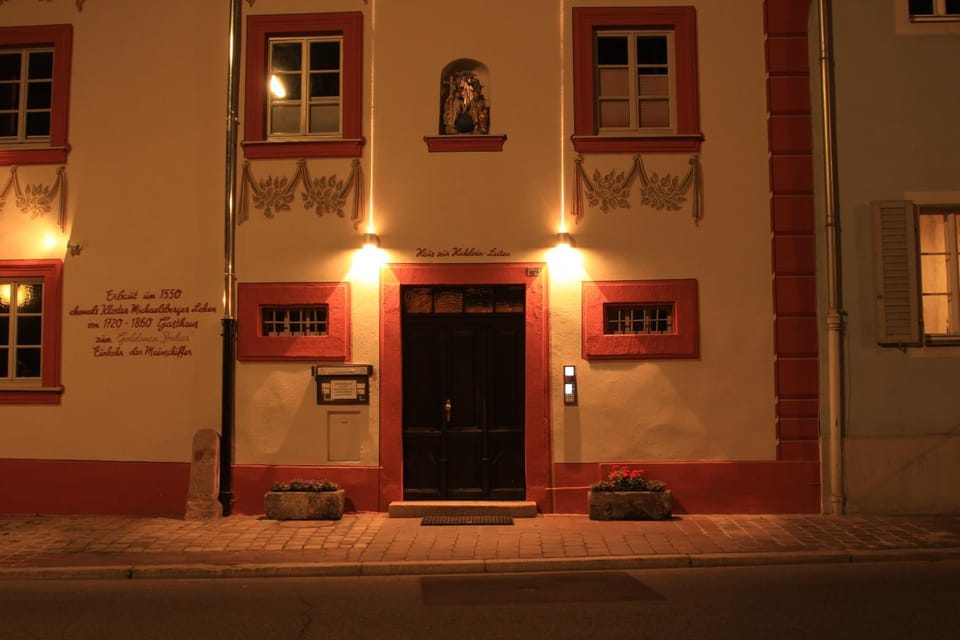 Facade/entrance, On site