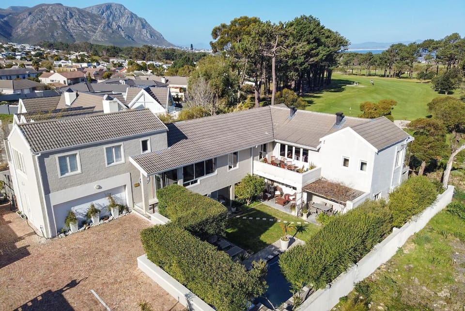 Bird's eye view, Golfcourse