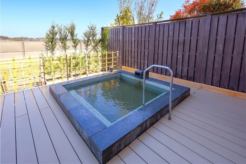 Open Air Bath