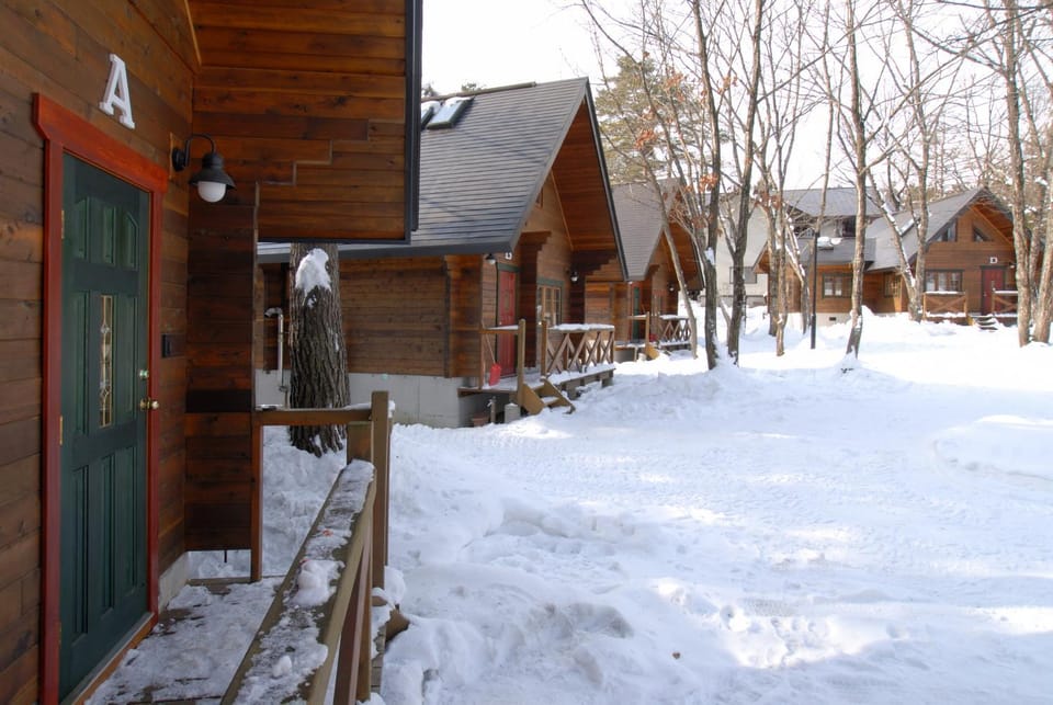 Property building, Day, Winter