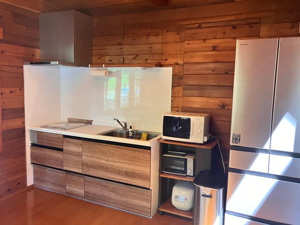 minibar, oven, pet friendly
