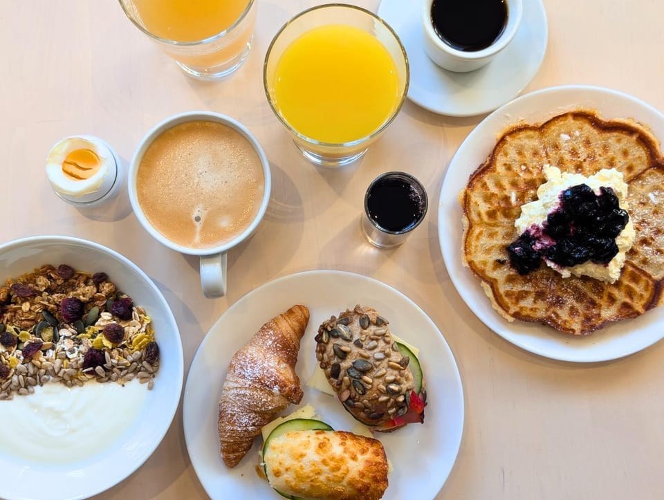 Breakfast, Breakfast, Buffet breakfast, Buffet breakfast