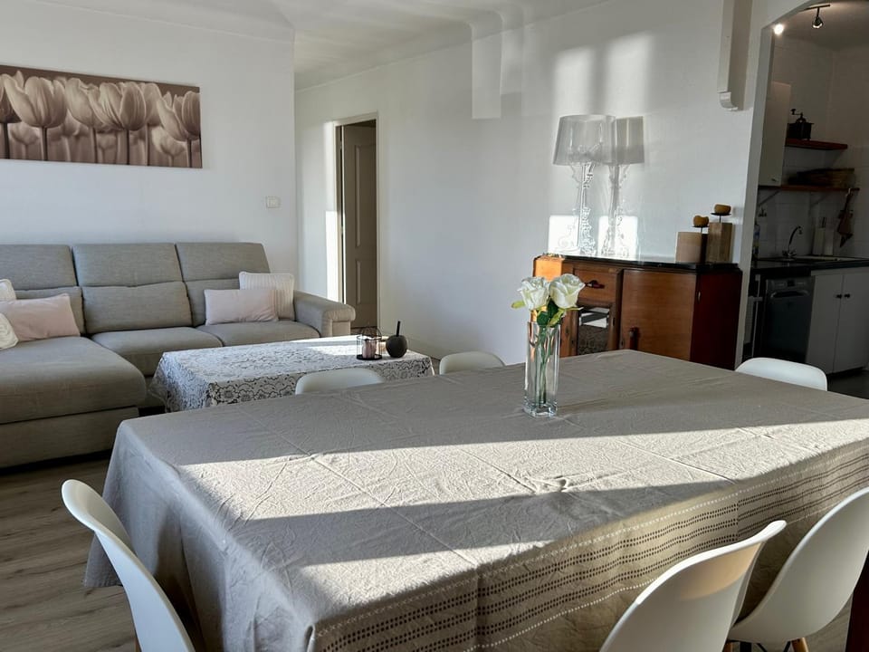 Magnifique appartement devant la plage Apartment in Propriano