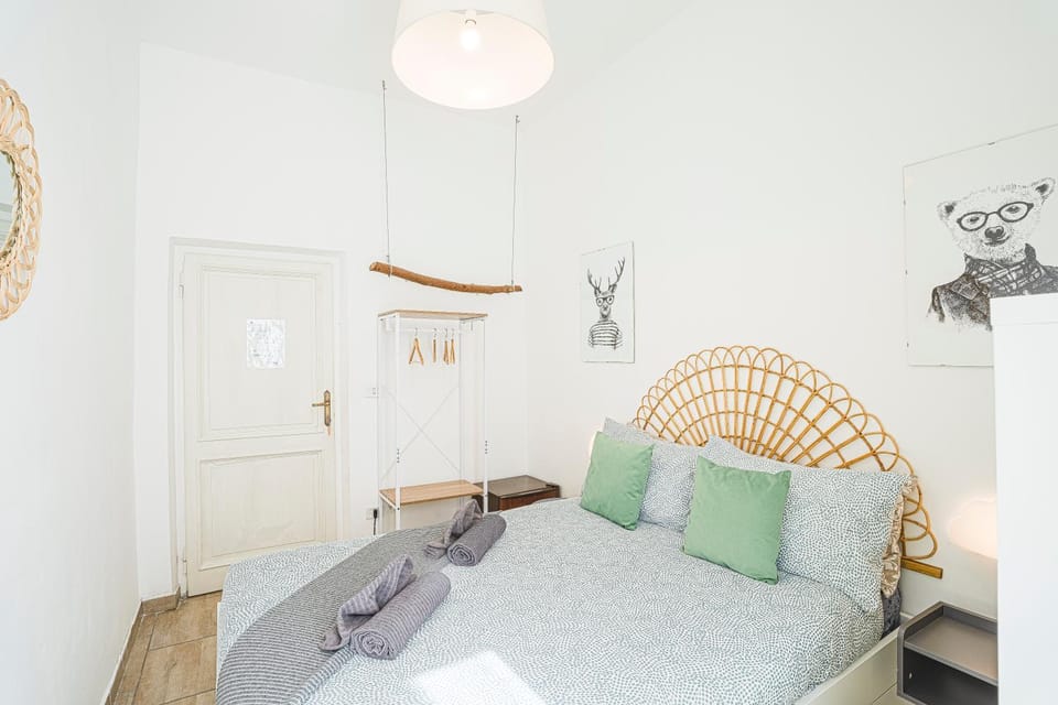 Bed, Photo of the whole room, Bedroom, towels, wardrobe