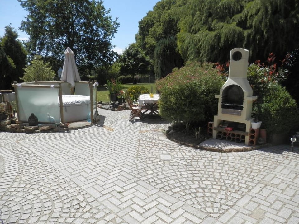 Property building, BBQ facilities, Garden, Other