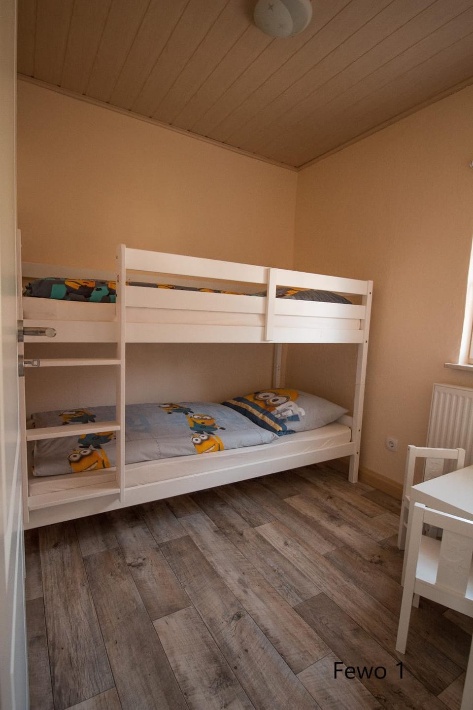 Photo of the whole room, Bedroom, bunk bed