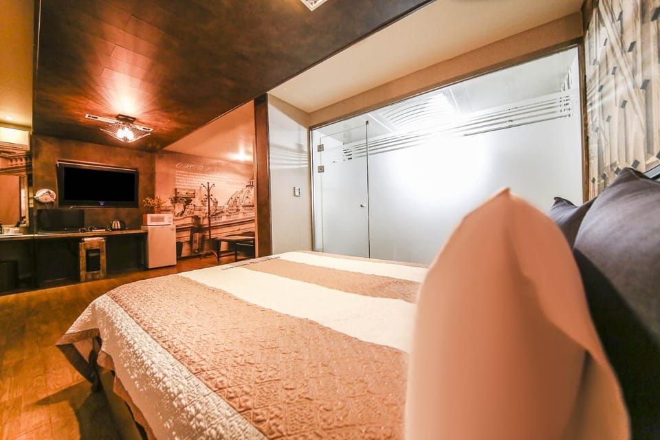 Q Hotel Yongin Motel in Gyeonggi-do